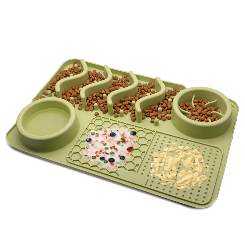 Silicone dog lick mat slow feeder anxiety relief in Large